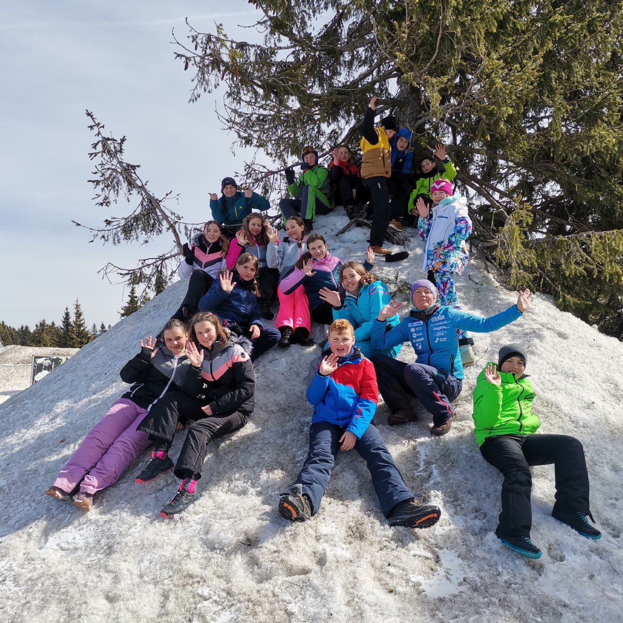 Zimska šola v naravi na Rogli za 6. razred