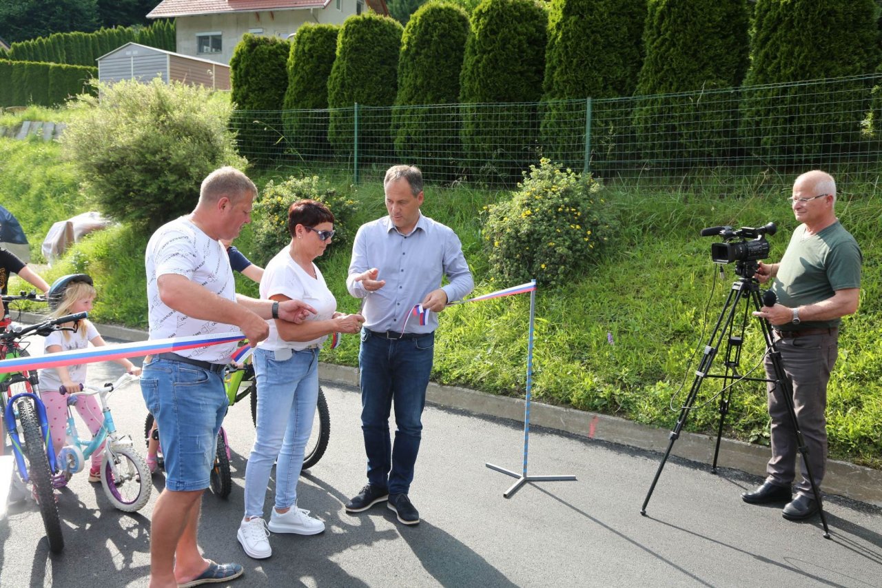 Otvoritev obnovljenega dela cestišča na Mariborski cesti