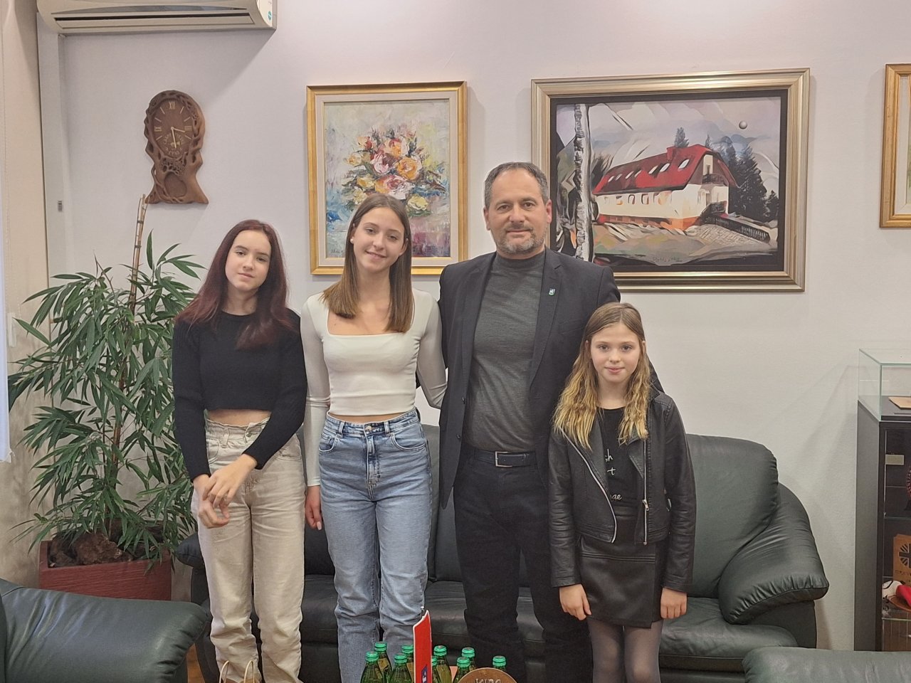 Sprejem Taje Ošlovnik, Tije Vajde in Tie Kališnik Klemenc