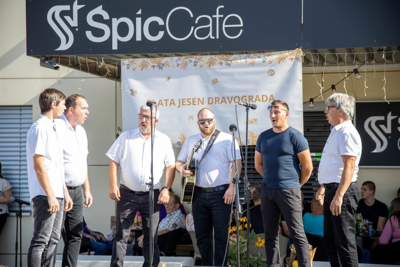 Zlata jesen ter 29. srečanje harmonikarjev diatonikov