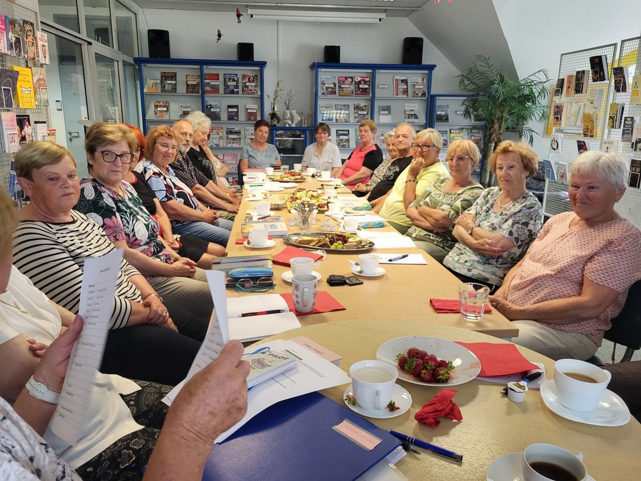 Branje ob kavi – zbornik ob 10-letnici